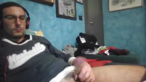 Snapshot of theitalianx95x chatting on 12.10.24 theitalianx95x online show from 12.10.24