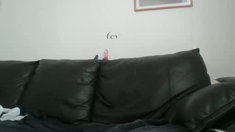 Snapshot of theitalianx95x chatting on 03.30.26 theitalianx95x online show from 03.30.26