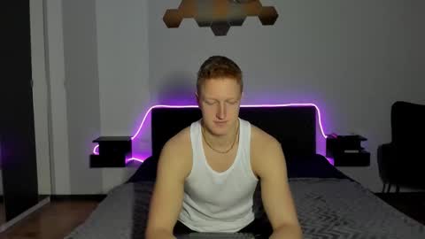 Snapshot of thejacob_d chatting on 01.10.26 thejacob_d online show from 01.10.26