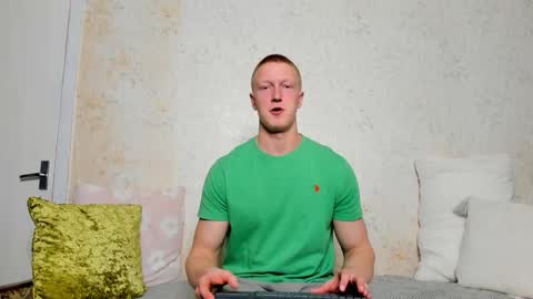 Snapshot of thejacob_d chatting on 02.09.26 thejacob_d online show from 02.09.26