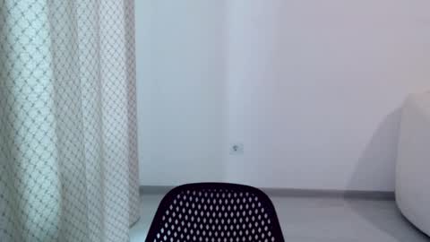 Ella online show from 01.14.26