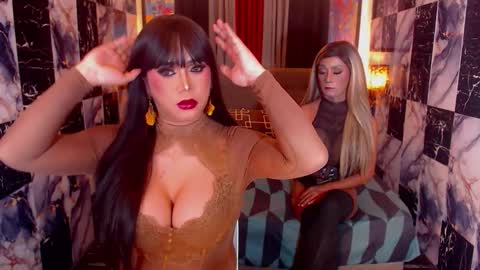 Paula online show from 10.14.25