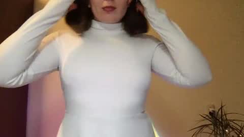 Snapshot of thelexy chatting on 01.09.25 Alexa online show from 01.09.25