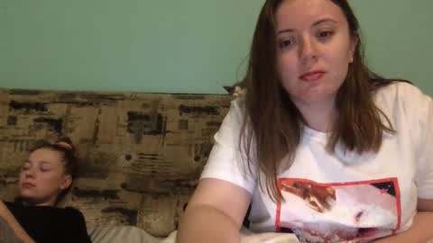 Snapshot of thelexy chatting on 09.14.25 Alexa online show from 09.14.25