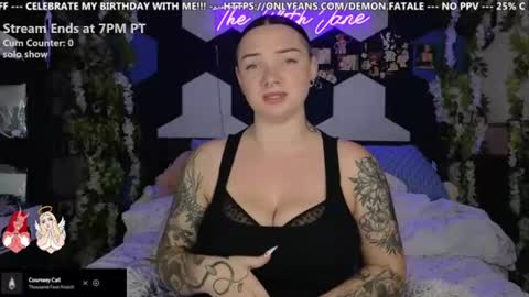 Snapshot of thelilithjane chatting on 07.30.26 Lilith Jane online show from 07.30.26