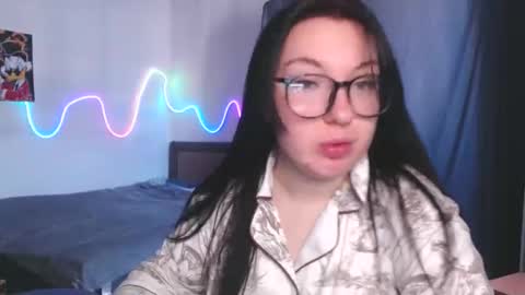 Lisa online show from 11.25.25