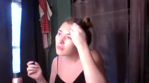 Little Bambii online show from 01.17.26