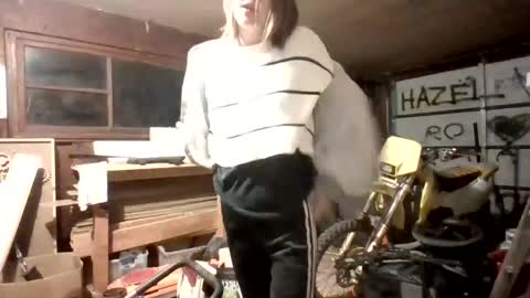 Snapshot of thelovecreep chatting on 03.04.25 lovecreep online show from 03.04.25