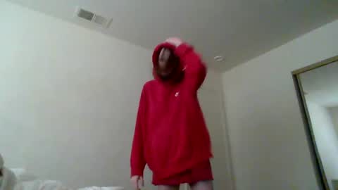 Snapshot of thelovecreep chatting on 11.10.25 lovecreep online show from 11.10.25