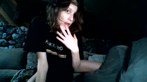 Snapshot of thelovecreep chatting on 12.23.25 lovecreep online show from 12.23.25