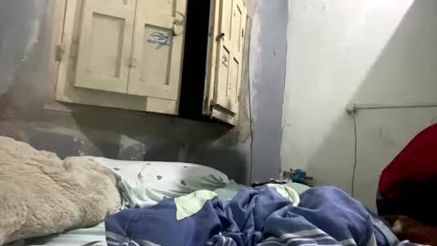 Snapshot of themarttinguyyy chatting on 10.08.25 themarttinguyyy online show from 10.08.25