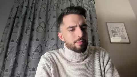 Snapshot of themmistokles chatting on 12.12.24 themmistokles online show from 12.12.24