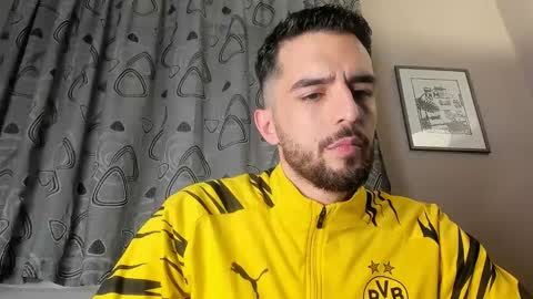 Snapshot of themmistokles chatting on 12.14.24 themmistokles online show from 12.14.24