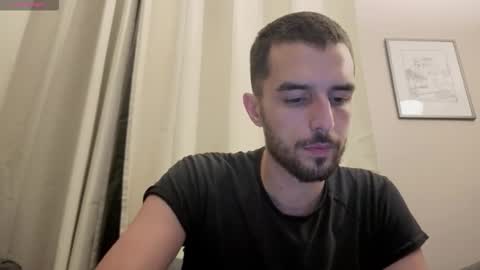 Snapshot of themmistokles chatting on 10.01.25 themmistokles online show from 10.01.25