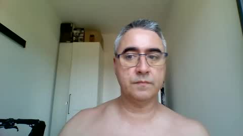 Snapshot of themohican chatting on 06.06.26 Themohican online show from 06.06.26