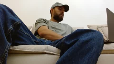Snapshot of themonarchgoat chatting on 09.15.25 TheMonarchGoat online show from 09.15.25