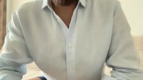 Snapshot of themonarchgoat chatting on 01.06.26 TheMonarchGoat online show from 01.06.26