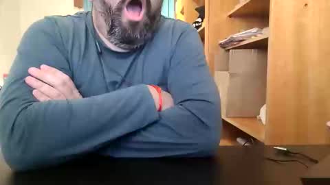 Snapshot of themoontiger chatting on 12.04.25 themoontiger online show from 12.04.25