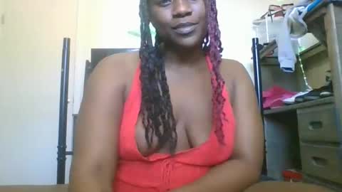 Snapshot of thenaturalgoddess chatting on 02.21.26 TheNaturalGoddess online show from 02.21.26