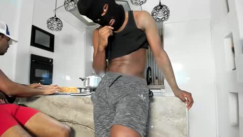 Andriw and Maiol online show from 11.13.25