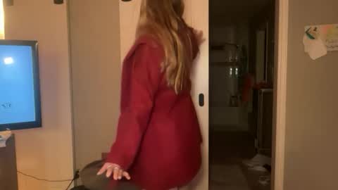 Ava online show from 12.15.25