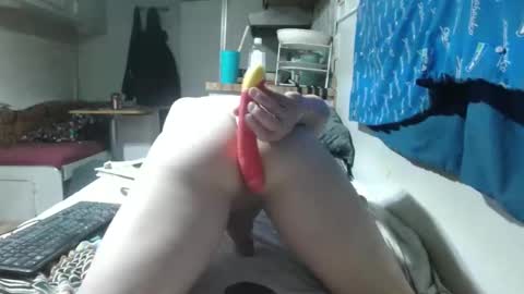 Snapshot of theoneyouwant2fuck chatting on 12.20.24 theoneyouwanttwofuck online show from 12.20.24