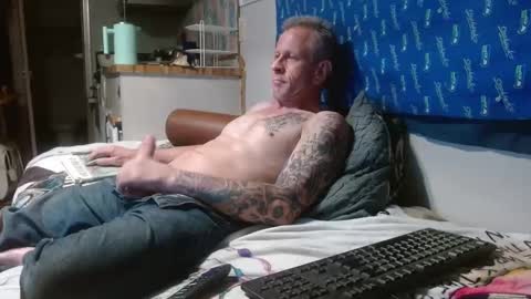 Snapshot of theoneyouwant2fuck chatting on 02.21.25 theoneyouwanttwofuck online show from 02.21.25