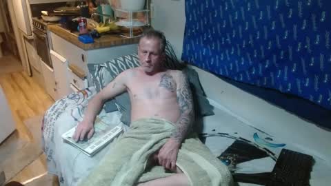 Snapshot of theoneyouwant2fuck chatting on 03.12.25 theoneyouwanttwofuck online show from 03.12.25