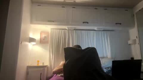 Snapshot of theonlyboi43ver chatting on 09.22.25 theonlyboi43ver online show from 09.22.25