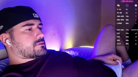 Snapshot of theoravi chatting on 11.16.25 Theo Ravi online show from 11.16.25