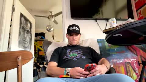 Snapshot of theoutfitter chatting on 01.01.25 MISTERPOWERS online show from 01.01.25