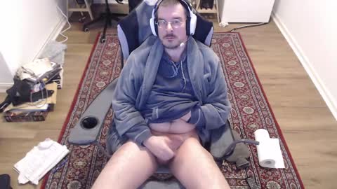 WillyWanker online show from 01.17.25