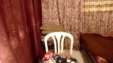 MIMI online show from 01.28.25