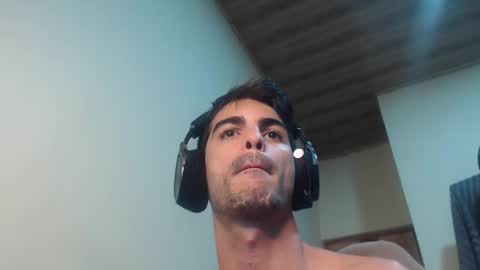 Santiago Enrique online show from 02.09.25