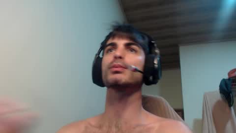 Santiago Enrique online show from 02.10.25