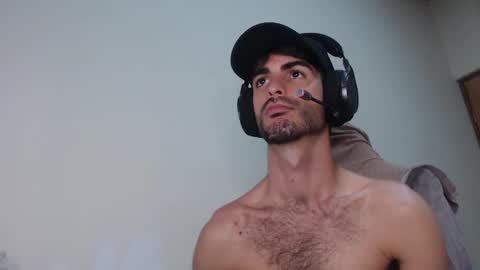 Santiago Enrique online show from 04.29.26