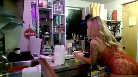 Snapshot of therealbabygofficial chatting on 12.16.24 therealbabygofficial online show from 12.16.24