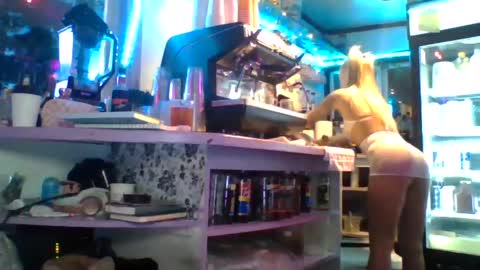 Snapshot of therealbabygofficial chatting on 10.14.25 therealbabygofficial online show from 10.14.25