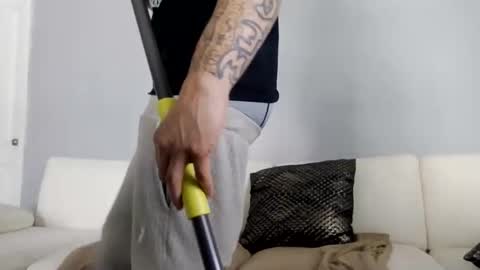 Snapshot of therealbdsmhotboy chatting on 10.26.25 therealbdsmhotboy online show from 10.26.25