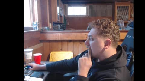 Snapshot of therealbigcheese0695 chatting on 02.11.25 therealbigcheese0695 online show from 02.11.25