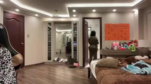 Snapshot of therealcamilabaddie chatting on 10.03.25 therealcamilabaddie online show from 10.03.25