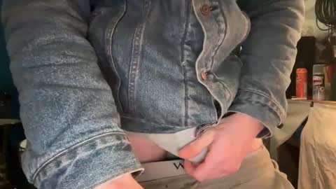 Snapshot of therealveggieboy chatting on 01.06.25 Pookie online show from 01.06.25