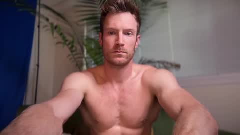 Snapshot of therealveggieboy chatting on 10.16.25 Pookie online show from 10.16.25