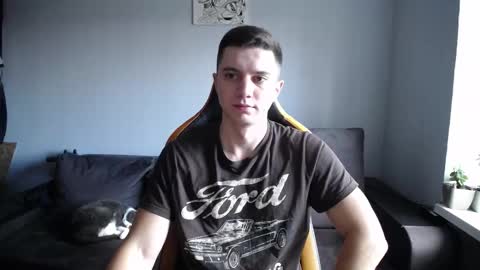 Snapshot of theroadtomars chatting on 11.14.25 Nick online show from 11.14.25