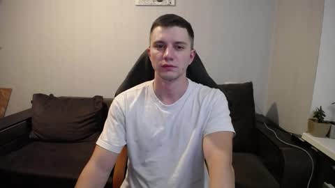 Snapshot of theroadtomars chatting on 12.01.25 Nick online show from 12.01.25