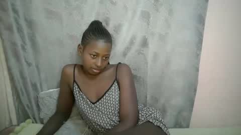 hearty online show from 10.11.25