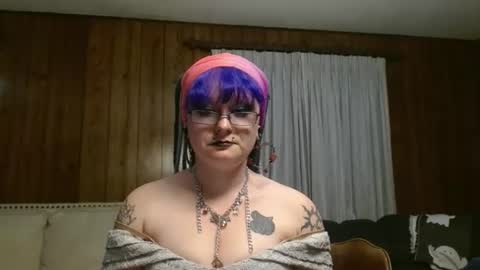 Snapshot of thesirenscall chatting on 03.29.26 Siren of the Fae online show from 03.29.26