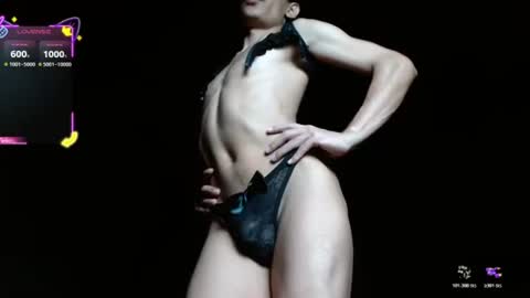 Snapshot of thesparkofdesire chatting on 06.15.26 salomon becker online show from 06.15.26