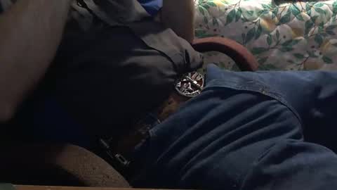 Snapshot of thetnguy chatting on 01.03.25 thetnguy online show from 01.03.25