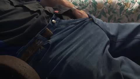 Snapshot of thetnguy chatting on 10.11.25 thetnguy online show from 10.11.25